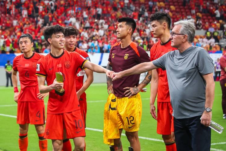 国足选帅工作正在按程序加紧推进